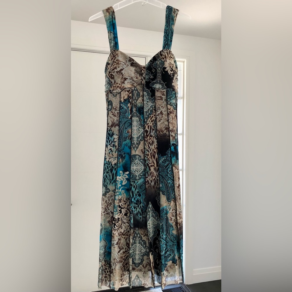 Beautiful Frank Lyman Size 10 - Picture 2 of 5
